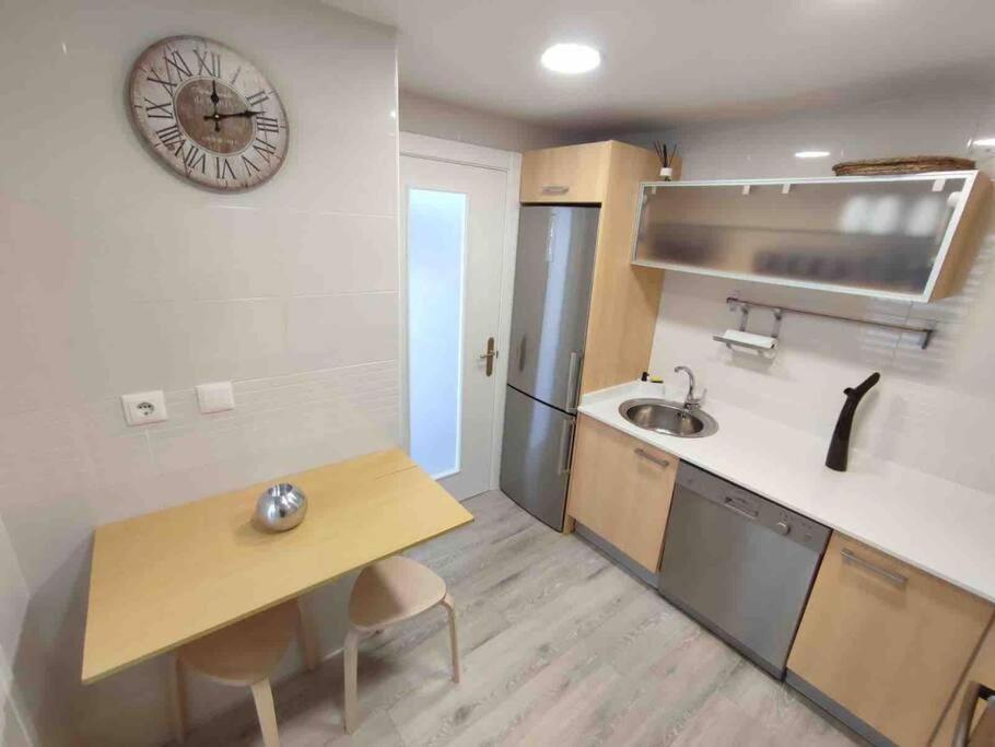 Exclusivo Apartamento Con Aparcamiento Gratuito Laredo Exterior foto